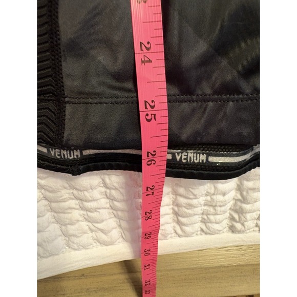 Venum Women's Razor Long Sleeve Rash Guard Shirt, Large - Picture 6 of 8